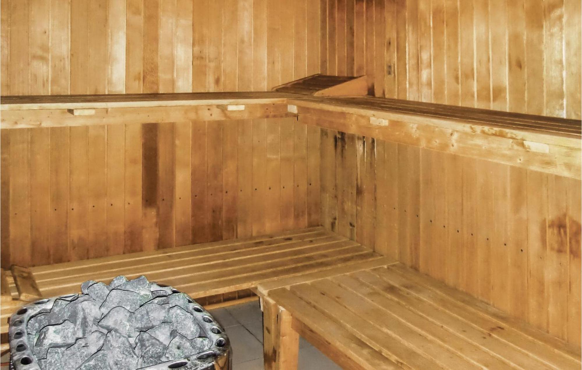 Amazing Home In Kolczewo With Sauna Dış mekan fotoğraf